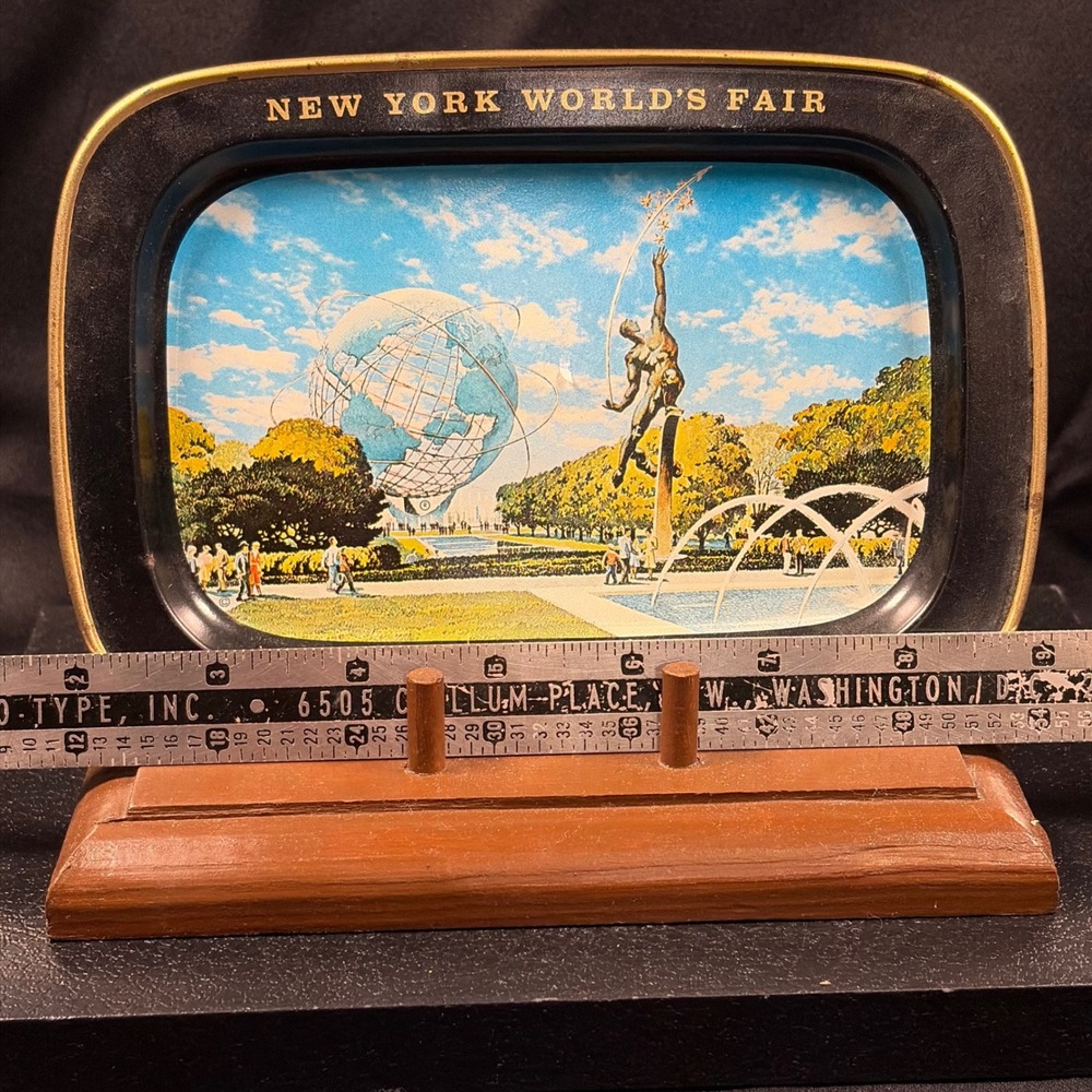 Fabcraft 1964 1965 New York Worlds Fair Unisphere Metal Souvenir Tray Item 312 - Picture 3 of 7
